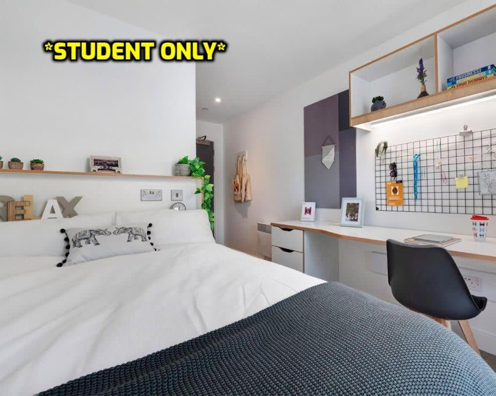 Student Only Zeni Ensuite Rooms, Colchester Eksteriør bilde